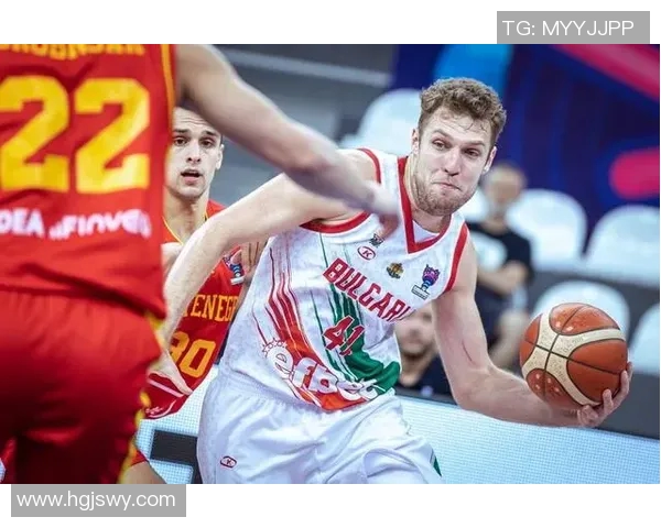 保加利亚与捷克激战18日谁能在友谊赛中笑到最后